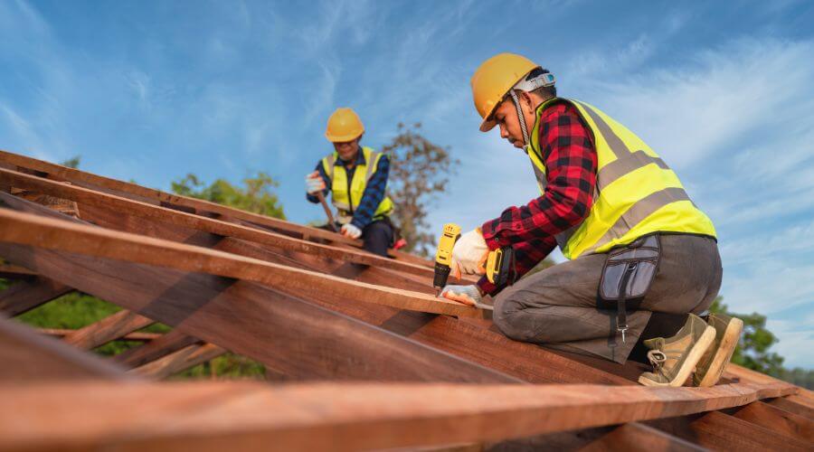 Professional Flat Roofing Installation services in Mulhall, OK